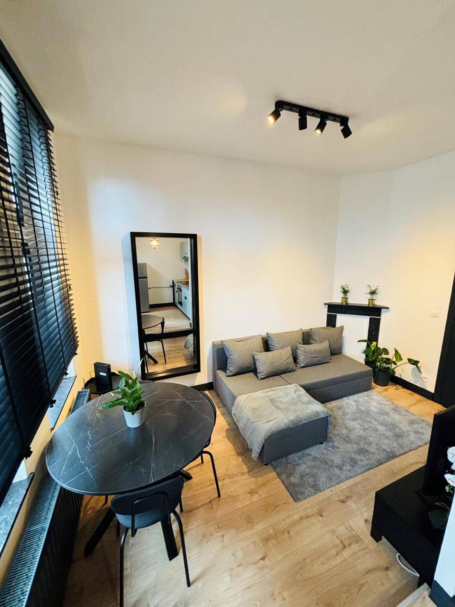Appartement Cosy Liege Station Экстерьер фото